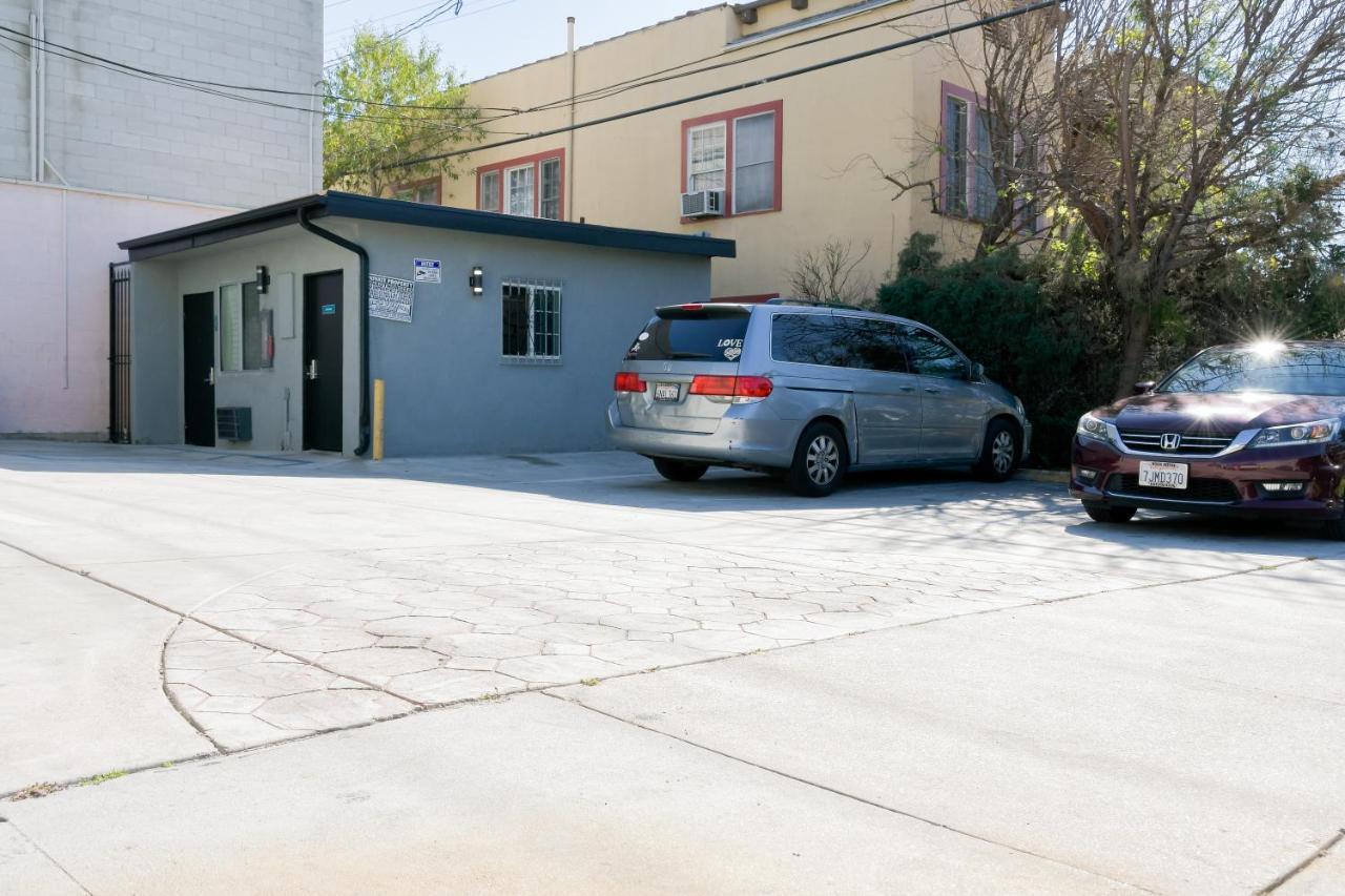 Tilbury Inn Glendale Exterior photo